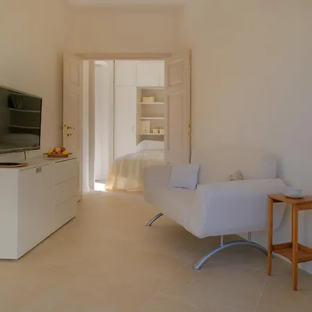 Panoramic Quirinal Penthouse דירה
