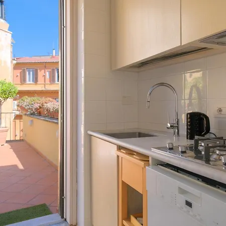 Panoramic Quirinal Penthouse דירה רומא