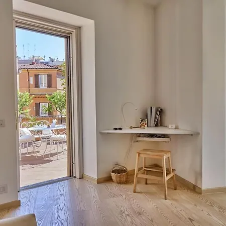 Panoramic Quirinal Penthouse Apartment Rom